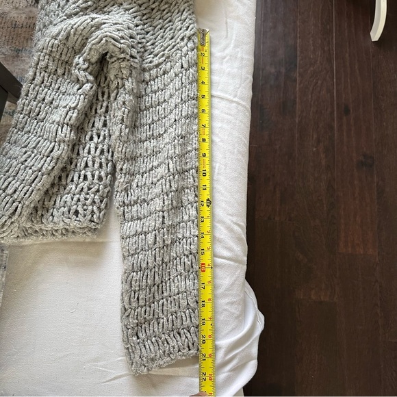 Mango Gray Chunky Knit Turtleneck Sweater Oversized Cozy Size L - Picture 13 of 15